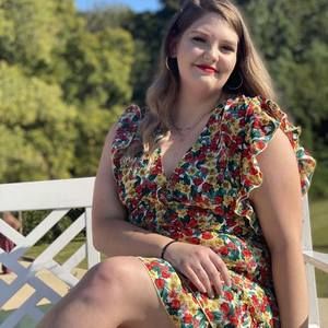 Meet your Posher, Carly